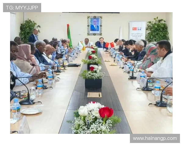 梅西赛后毛里塔尼亚球员争相合影